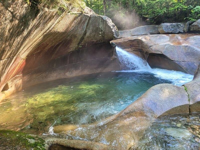 The Basin: A Glacial Pothole That Has Been Spinning for 25,000 Years The Basin: A Glacial Pothole That Has Been Spinning for 25,000 Years