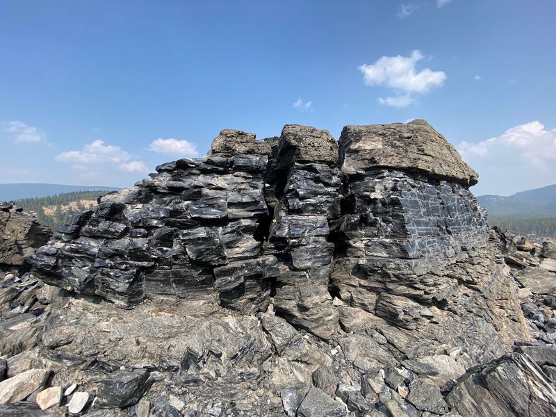 The Big Obsidian Flow: Walking on Volcanic Glass The Big Obsidian Flow: Walking on Volcanic Glass