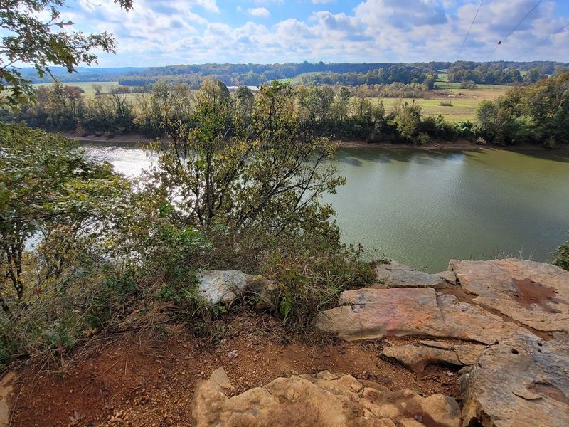 The Bluff That Overlooks the Cumberland River