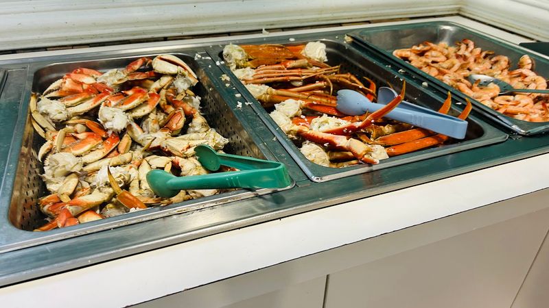 The Buffet Layout and Food Freshness The Buffet Layout and Food Freshness
