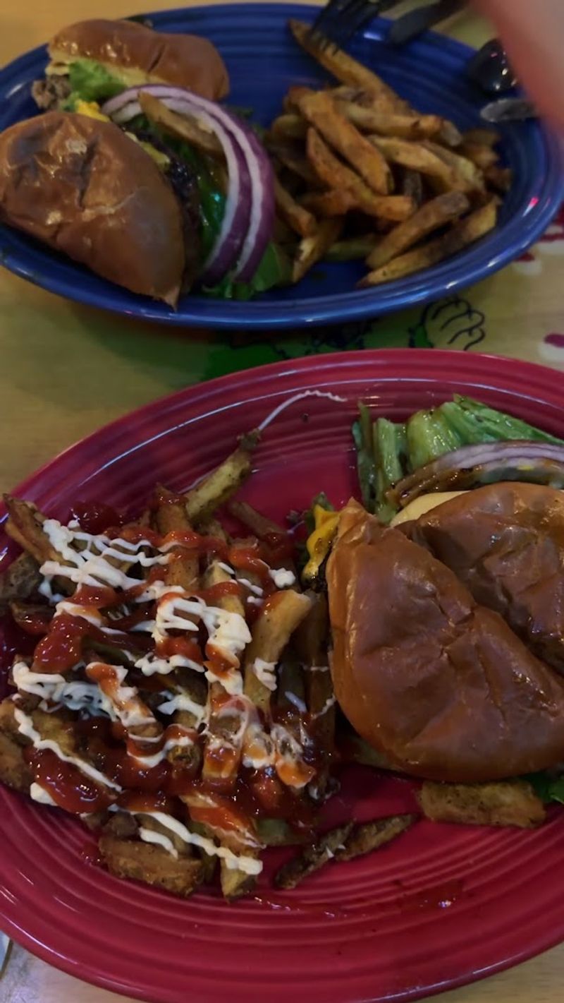The Burgers That Hold Their Own The Burgers That Hold Their Own