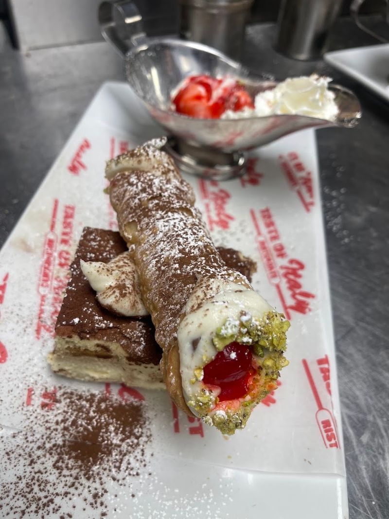 The Cannoli That Became a Local Legend The Cannoli That Became a Local Legend