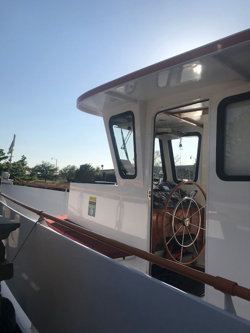 The Captain and the Crew: Personality on the Water The Captain and the Crew: Personality on the Water