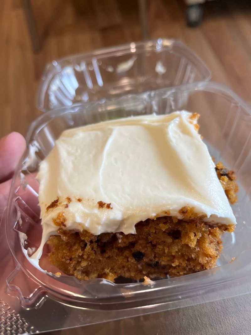The Carrot Cake That Completes the Meal The Carrot Cake That Completes the Meal