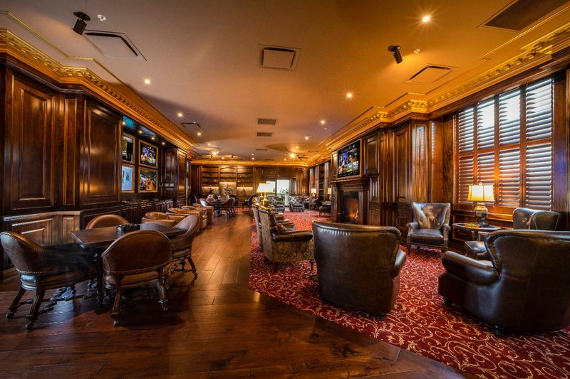The Cigar Lounge That Surprised Everyone The Cigar Lounge That Surprised Everyone