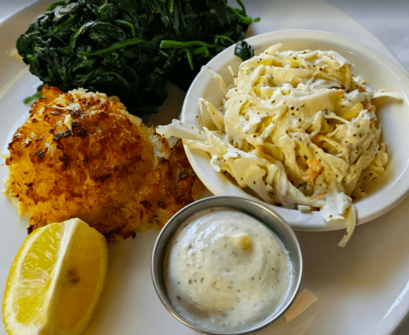 The Crab Cakes That Built a Following