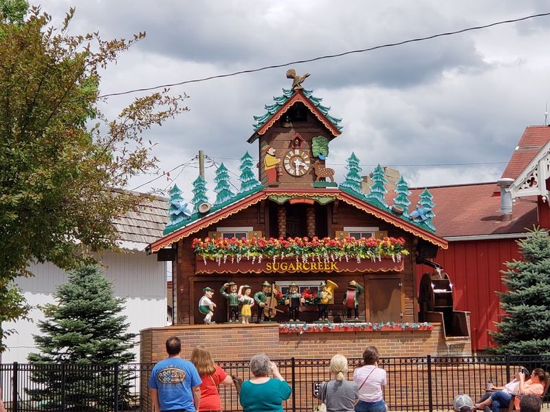The Cuckoo Clock as a Community Symbol The Cuckoo Clock as a Community Symbol