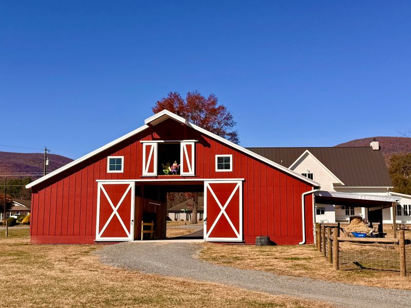 The Drive-Through Built Inside a Barn The Drive-Through Built Inside a Barn