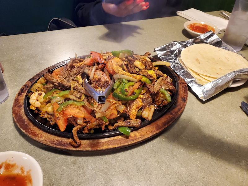 The Fajita Platter That Earns Its Own Reputation