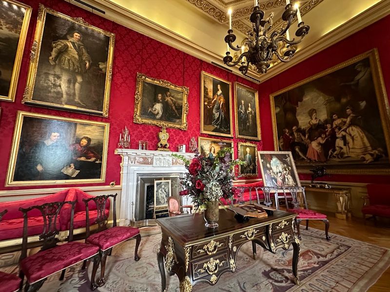 The Family Treasures Rarely Seen by the Public The Family Treasures Rarely Seen by the Public