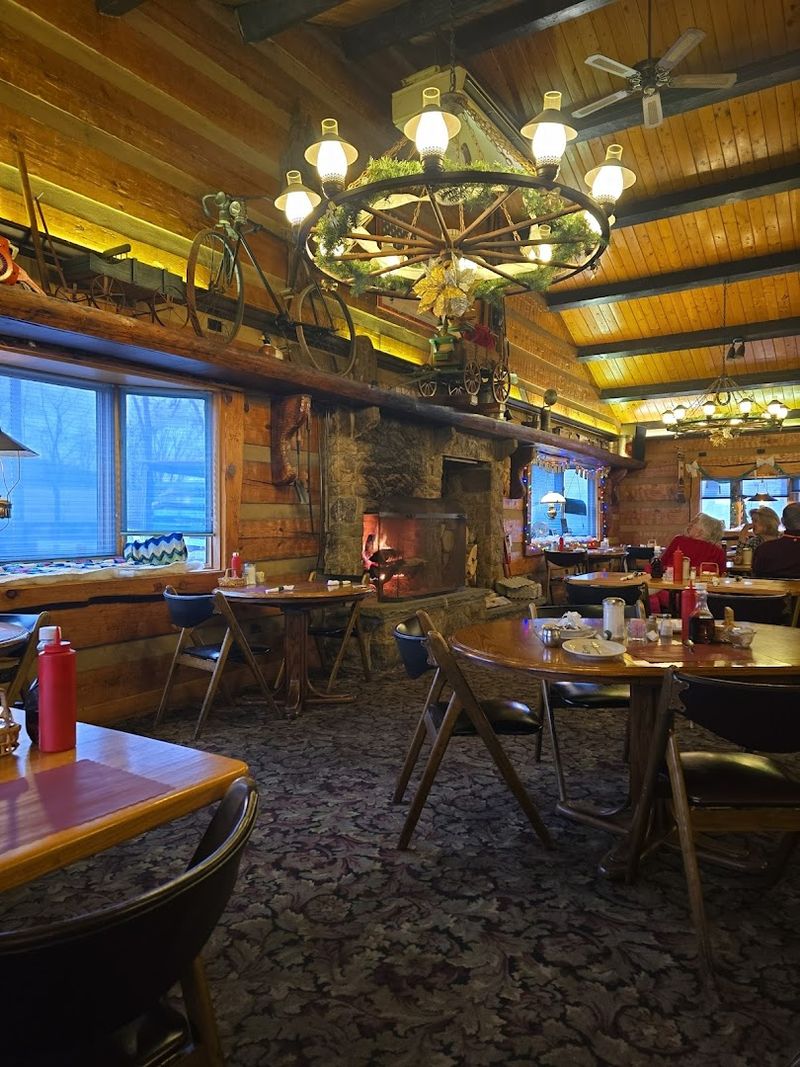 The Fireplace Table and the Atmosphere That Earns Repeat Visits