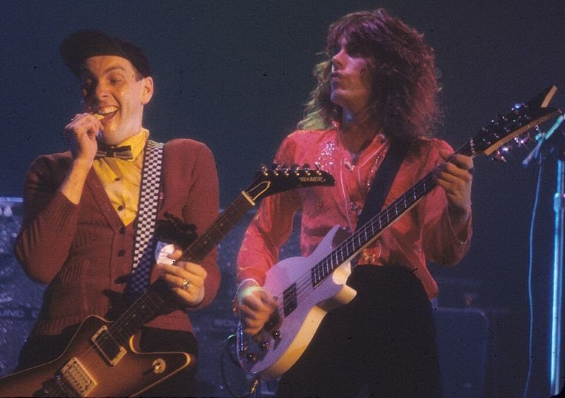 The Flame – Cheap Trick The Flame – Cheap Trick