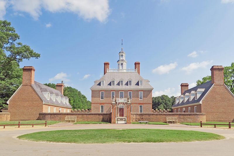 The Governor's Palace: Power, Beauty, and Intrigue The Governor's Palace: Power, Beauty, and Intrigue