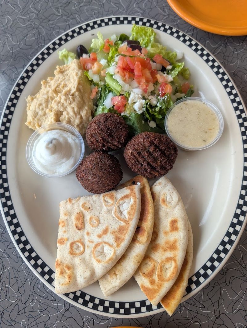 The Greek Influence on an American Diner Menu The Greek Influence on an American Diner Menu
