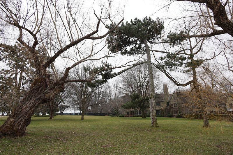 The Grounds and Landscape: Jens Jensen's Masterpiece The Grounds and Landscape: Jens Jensen's Masterpiece