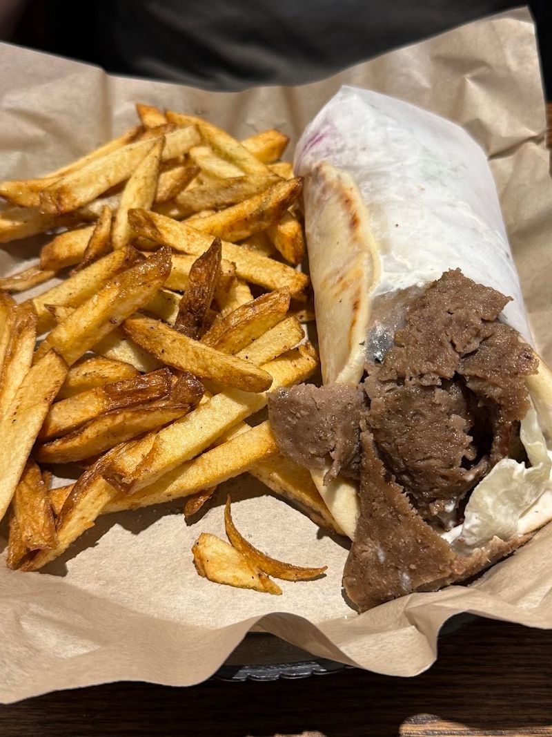 The Gyro That People Drive Across the State to Eat