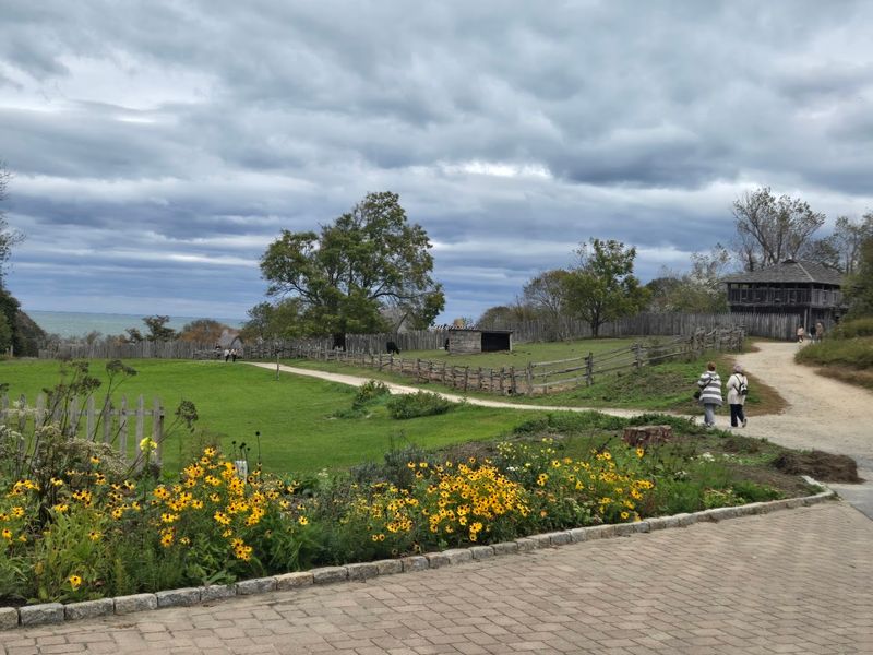 The Hobbamock's Homesite Path: A Walk Through Two Worlds The Hobbamock's Homesite Path: A Walk Through Two Worlds