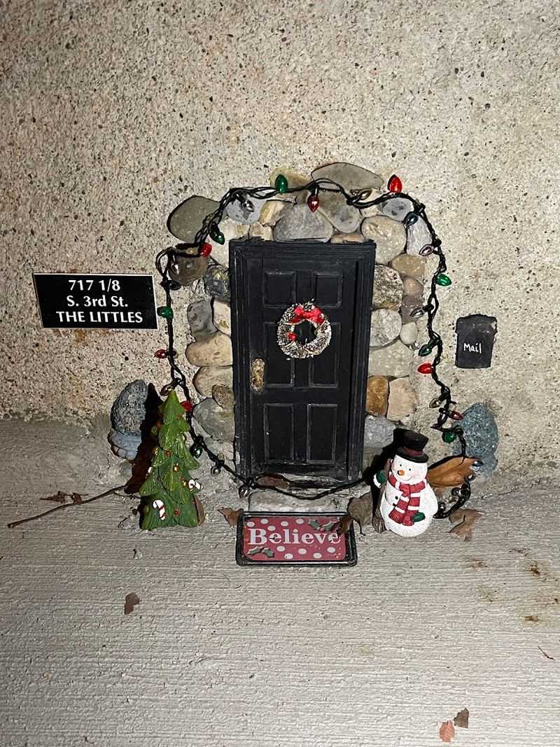 The Holiday Decorations That Make Return Visits Worthwhile