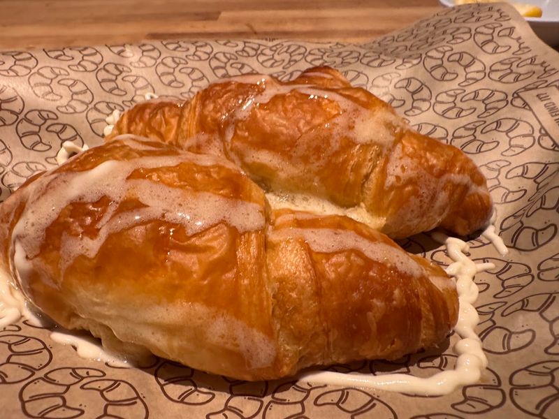 The Honey Butter Croissants That Start Every Meal Right The Honey Butter Croissants That Start Every Meal Right