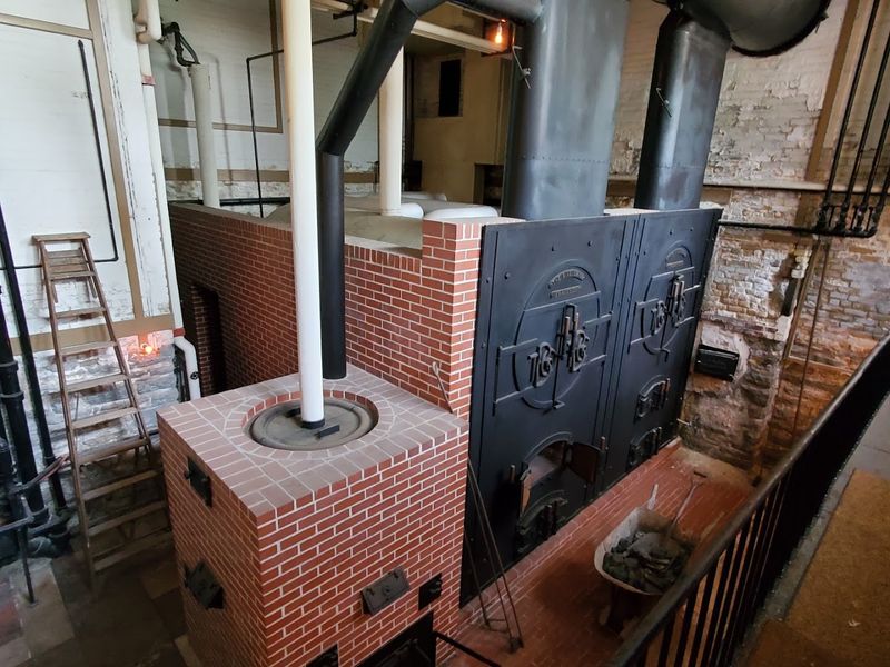 The Innovative Heating and Electrical Systems The Innovative Heating and Electrical Systems