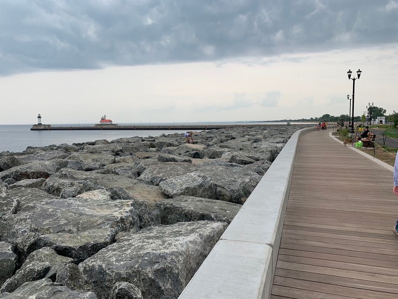 The Lakewalk as a Multi-Use Recreation Path The Lakewalk as a Multi-Use Recreation Path