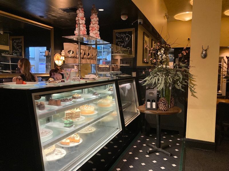The Legendary Dessert Case The Legendary Dessert Case