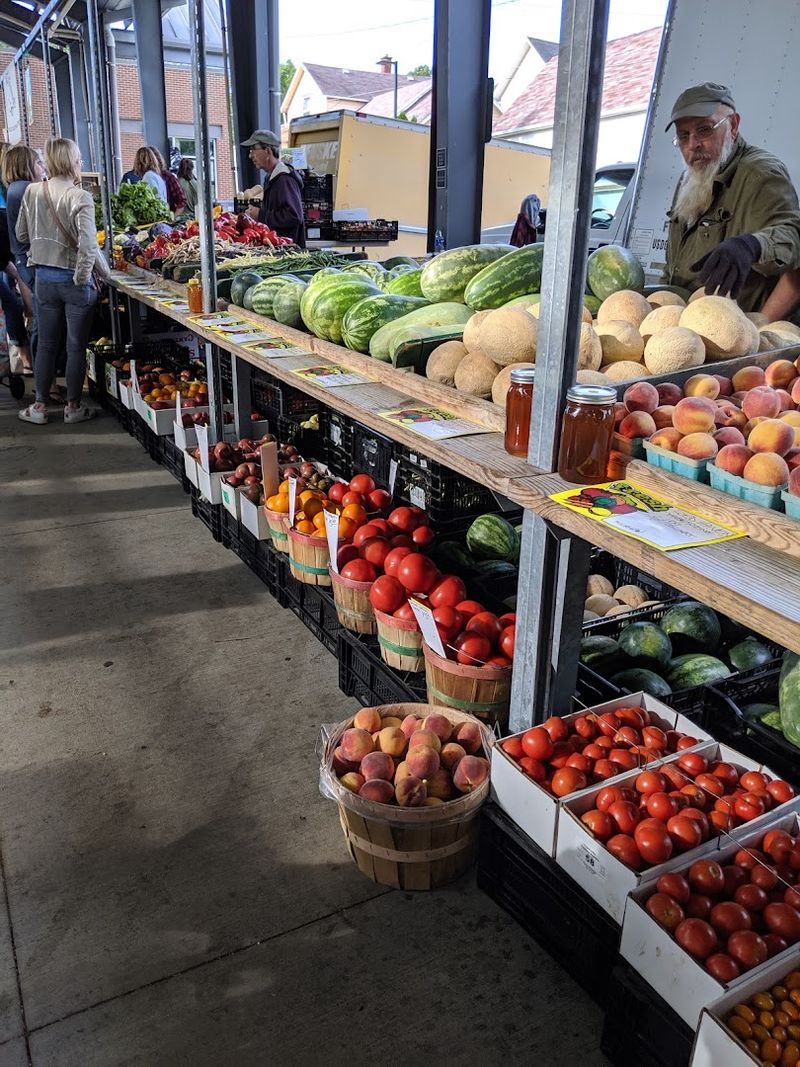 The Market's Commitment to Vendor Authenticity The Market's Commitment to Vendor Authenticity