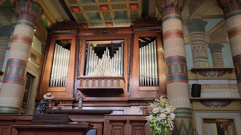 The Organ Is The Kind You Feel Before You Hear It The Organ Is The Kind You Feel Before You Hear It