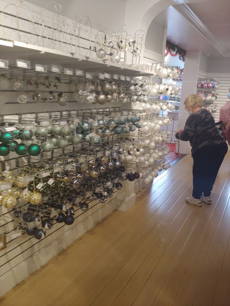 The Ornament Collection That Goes On Forever The Ornament Collection That Goes On Forever
