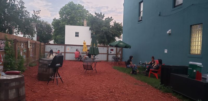 The Patio That People Refuse to Leave