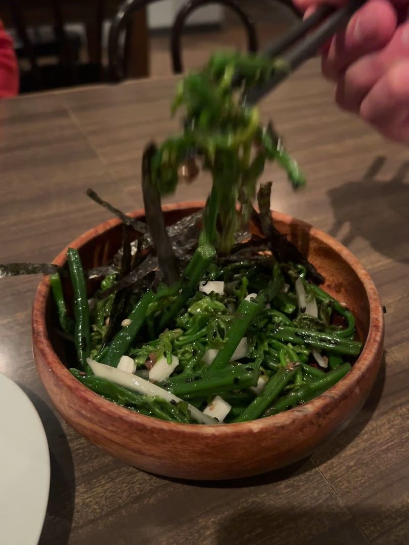 The Pohole Salad and a Taste of Maui on Oahu The Pohole Salad and a Taste of Maui on Oahu