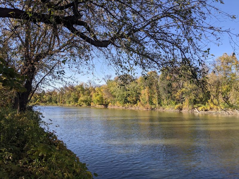 The Red River Trails That Block Out the City The Red River Trails That Block Out the City