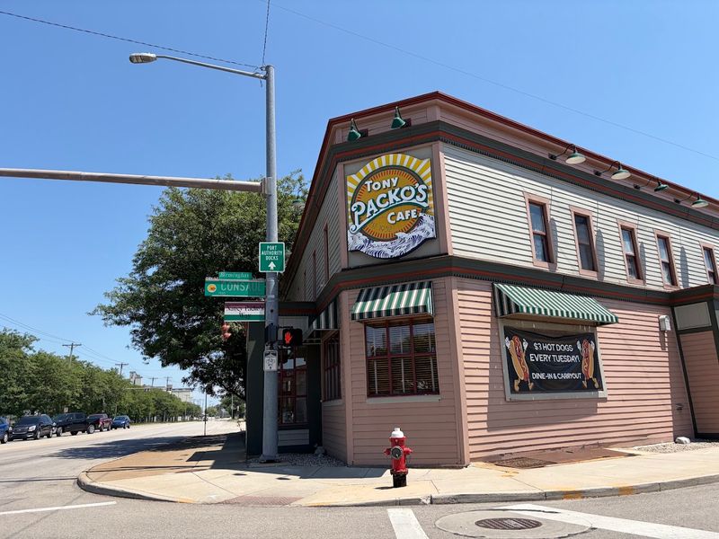 The Restaurant That Started It All in 1932 The Restaurant That Started It All in 1932