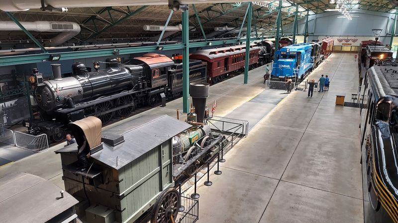 The Rolling Stock Hall: Where Giants Live Indoors The Rolling Stock Hall: Where Giants Live Indoors