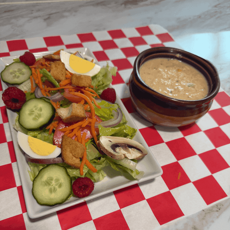 The Salad Bar and Soup That Round Out the Menu The Salad Bar and Soup That Round Out the Menu