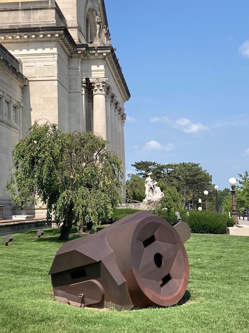 The Sculpture Garden That Connects Art With the Outdoors