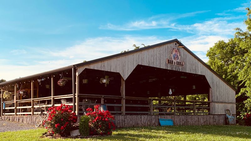 The Shawnee Wine Trail Connection: A Perfect Pairing for the Area The Shawnee Wine Trail Connection: A Perfect Pairing for the Area