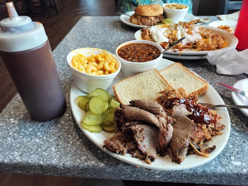 The Smoked Meat Lineup That Keeps People Coming Back The Smoked Meat Lineup That Keeps People Coming Back