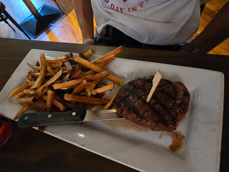 The Steaks That Earn Their Reputation The Steaks That Earn Their Reputation