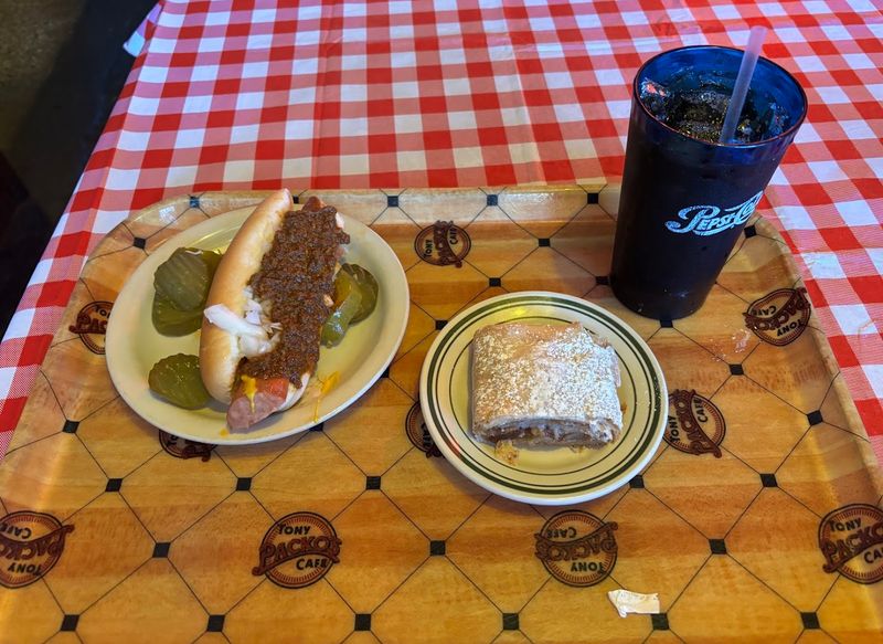 The Strudel That Ends Every Meal on a High Note The Strudel That Ends Every Meal on a High Note