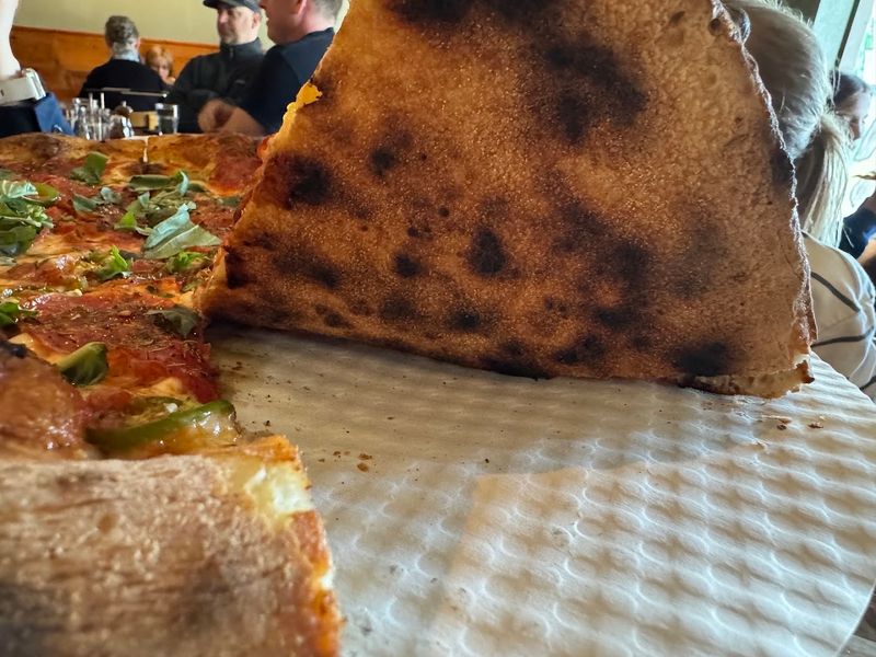 The Thin Crust Style That Sets It Apart