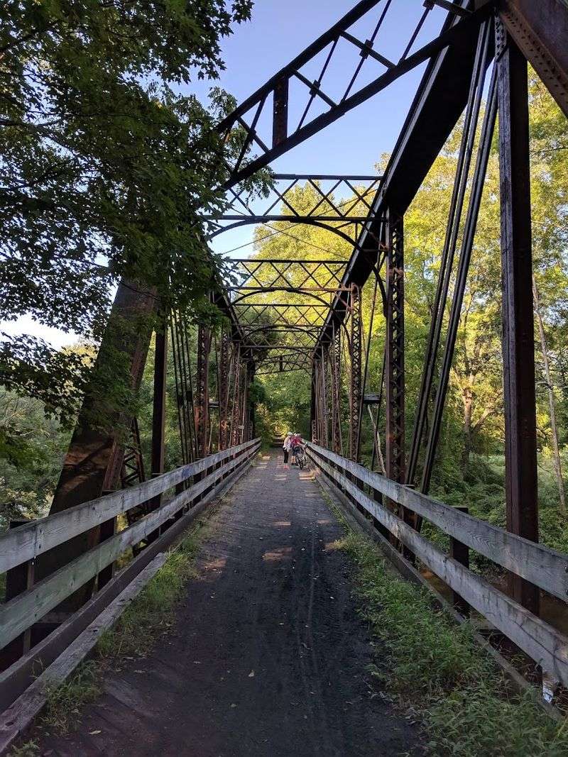 The Trail Connection That Makes It a Natural Stop The Trail Connection That Makes It a Natural Stop