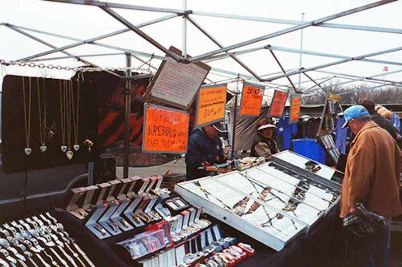 The Vendor Mix That Keeps People Coming Back The Vendor Mix That Keeps People Coming Back