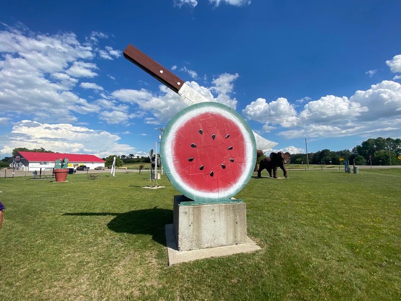The Watermelon Sculpture Everyone Remembers The Watermelon Sculpture Everyone Remembers