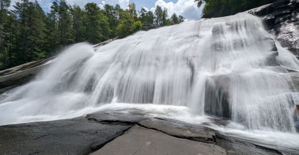 These 12 North Carolina Waterfalls Make Every Mile of the Hike Count