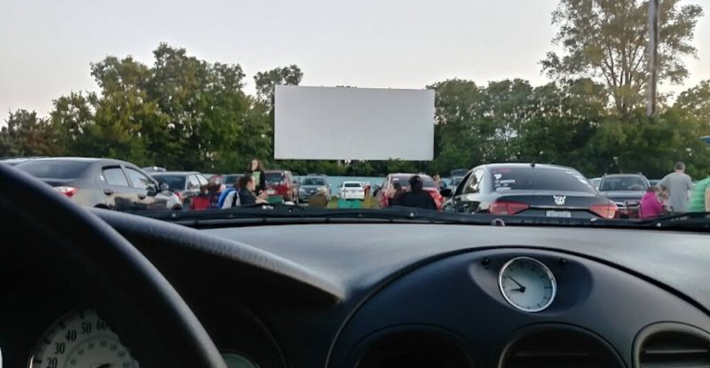 This 76-Year-Old Indiana Drive-In Still Lights Up Nights Under the Stars