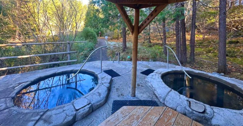 This Forest Hideaway in Oregon Is Home to Incredible Natural Hot Springs