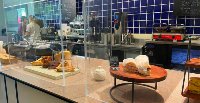 This Hidden Detroit Restaurant Has a Near-Perfect Rating – And Locals Know Why