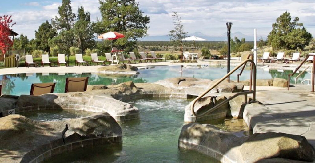 This Hidden Oregon Oasis Is the Closest Thing to Bali You’ll Find in the Pacific Northwest