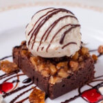This Illinois Hotel in Chicago Created the Original Brownie for the 1893 World’s Fair